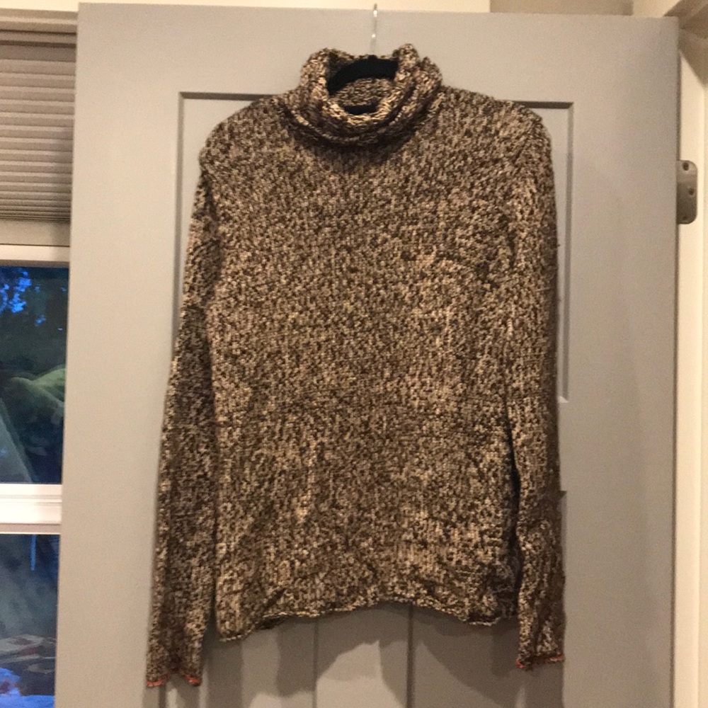 Gap L turtleneck